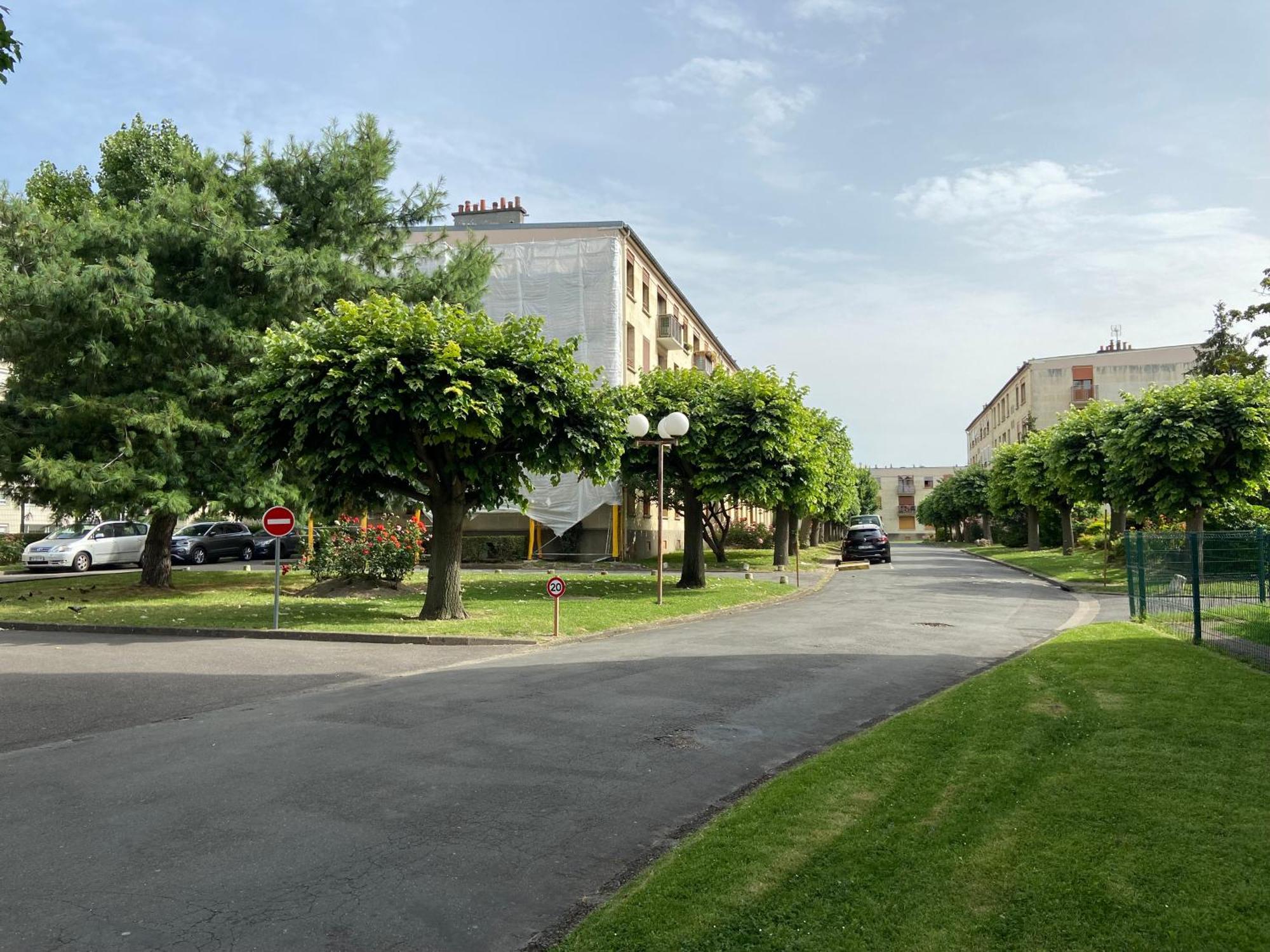 Chambre Double Cosy Aux Portes De Paris Drancy Exterior foto